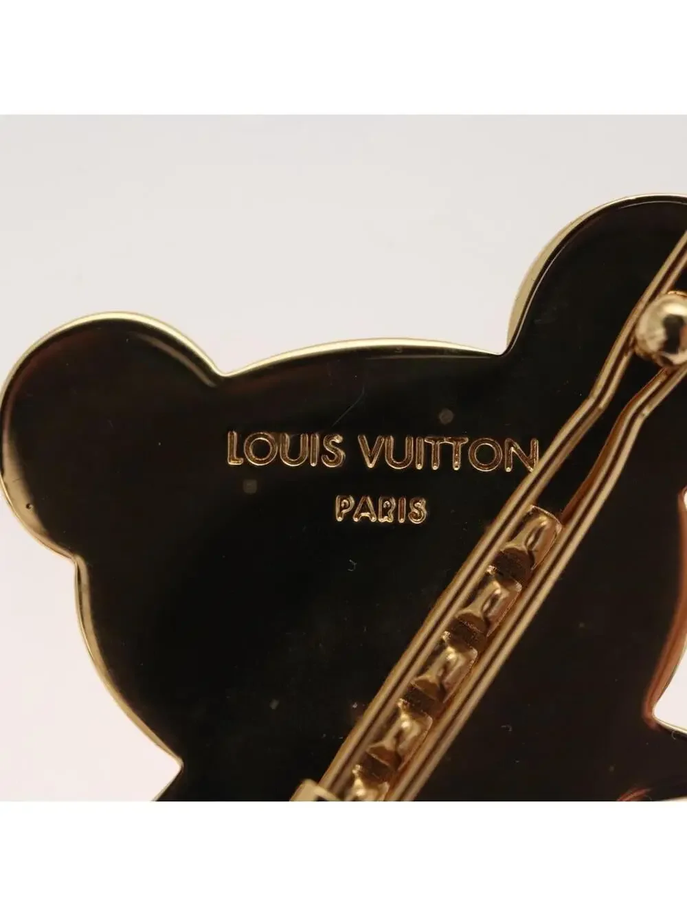 Louis Vuitton Characters Baretta Metal #344028L61B